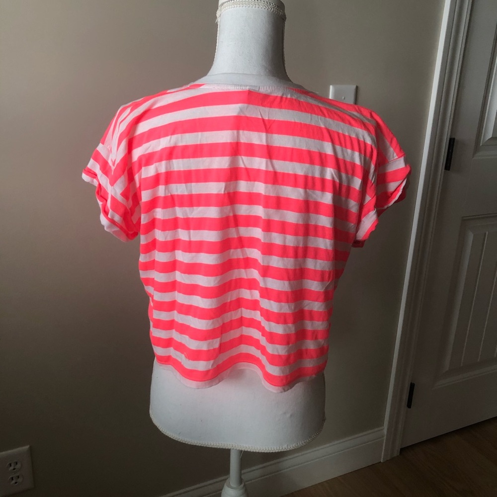 H&M Cropped Tee - Picture 4 of 6